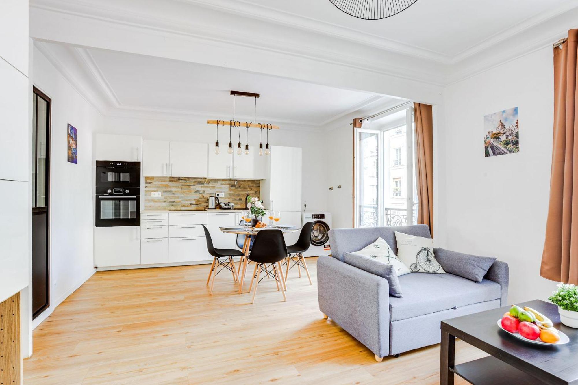 Montmartre & Sacre-Coeur - 2Br - Cityapartmentstay Parijs Buitenkant foto
